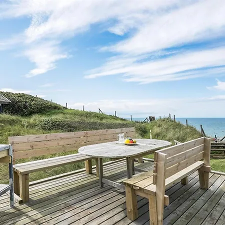 Grazian - 50m From The Sea By Interhome